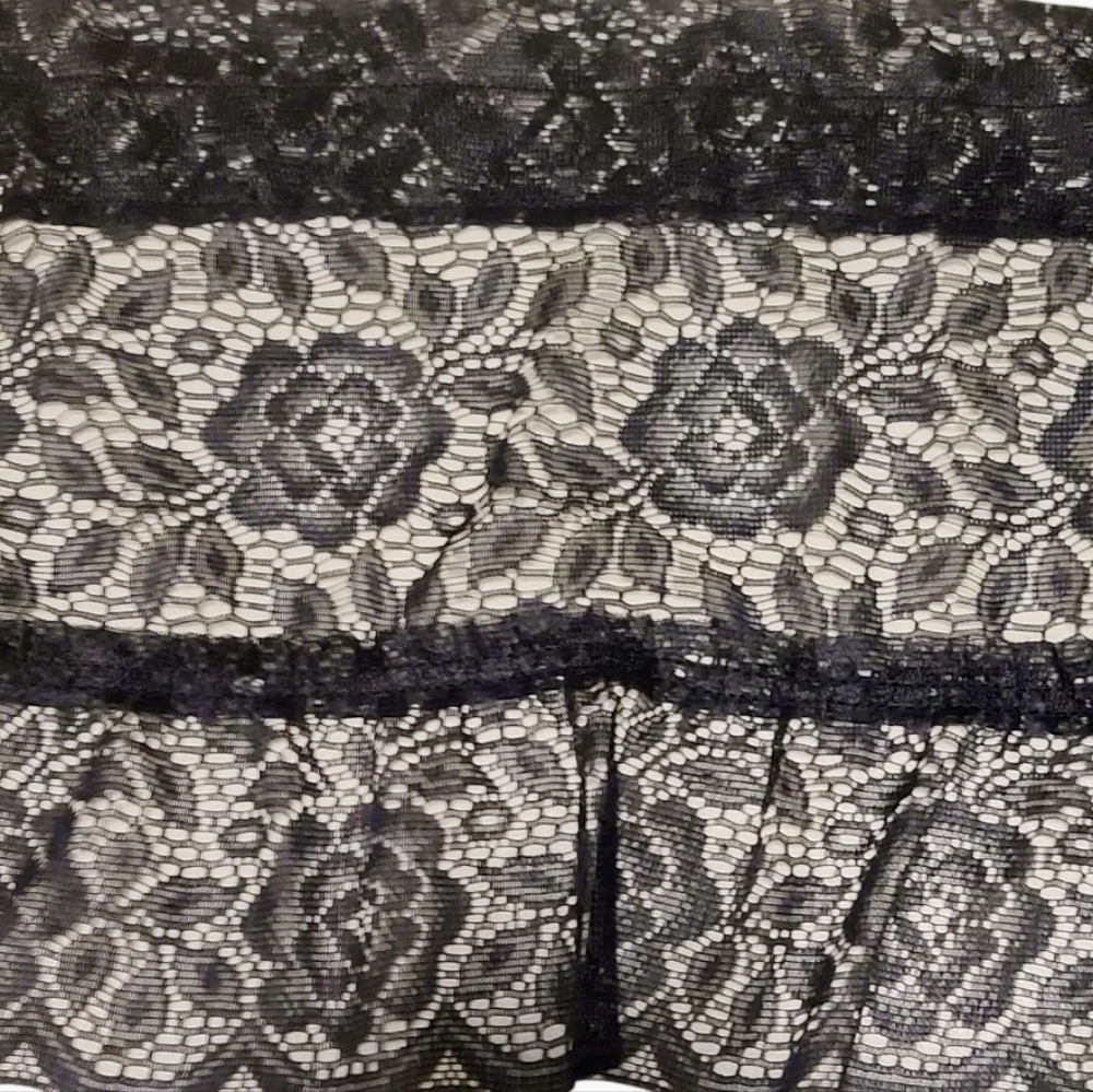 Vintage Black Lace Floral Pattern Valances Set of 2 - Picture 3 of 5